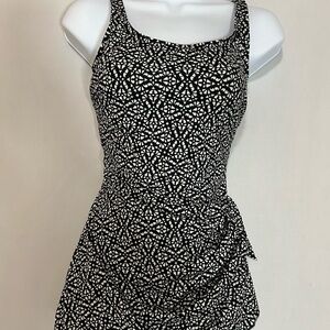L.L. Bean Black and White One Piece Swim Dress. Size 8.